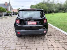 JEEP RENEGADE 1.8 16V FLEX SPORT 4P AUTOMÁTICO 2016/2016 ELY AUTOMÓVEIS LAJEADO / Carros no Vale