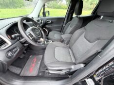 JEEP RENEGADE 1.8 16V FLEX SPORT 4P AUTOMÁTICO 2016/2016 ELY AUTOMÓVEIS LAJEADO / Carros no Vale