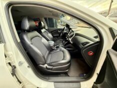 HYUNDAI IX35 GLS 2.0 16V 2WD FLEX AUT. 2015/2015 AR MULTIMARCAS VENÂNCIO AIRES / Carros no Vale