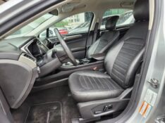 FORD FUSION 2.5 2013/2013 TS VEÍCULOS ANTA GORDA / Carros no Vale