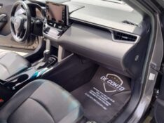 TOYOTA COROLLA CROSS XRE /2022 DE CONTO AUTOMÓVEIS SARANDI / Carros no Vale