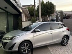 TOYOTA YARIS 1.5 XLS /2020 DE CONTO AUTOMÓVEIS SARANDI / Carros no Vale