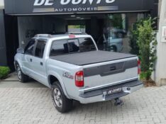 CHEVROLET S10 2.8 EXECUTIVE 4X4 12V /2011 DE CONTO AUTOMÓVEIS SARANDI / Carros no Vale