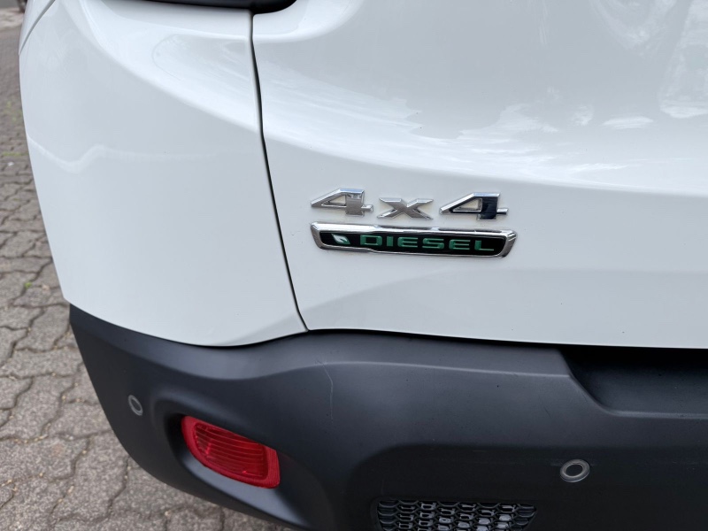 JEEP RENEGADE 2.0 16V TURBO DIESEL LONGITUDE 4P 4X4 AUTOMÁTICO 2019/2019 ELY AUTOMÓVEIS LAJEADO / Carros no Vale
