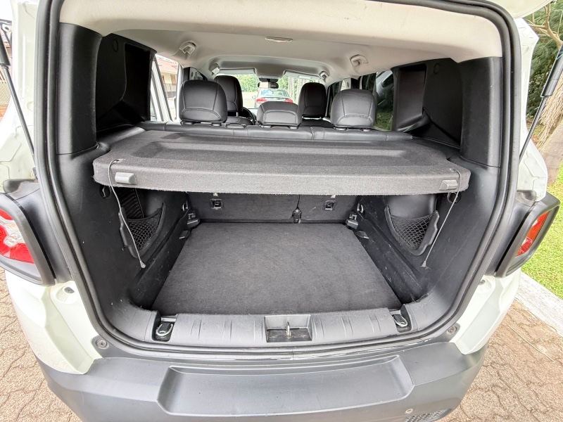 JEEP RENEGADE 2.0 16V TURBO DIESEL LONGITUDE 4P 4X4 AUTOMÁTICO 2019/2019 ELY AUTOMÓVEIS LAJEADO / Carros no Vale