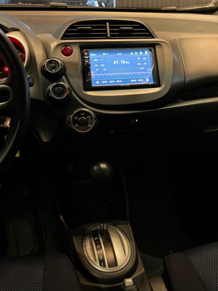 HONDA FIT 1.4 LX 16V FLEX 4P AUTOMÁTICO 2012/2013 JM AUTOMÓVEIS VENÂNCIO AIRES / Carros no Vale