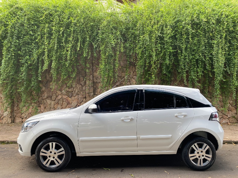 CHEVROLET AGILE LTZ 1.4 2013/2013 ESTAÇÃO DO CARRO ESTRELA / Carros no Vale