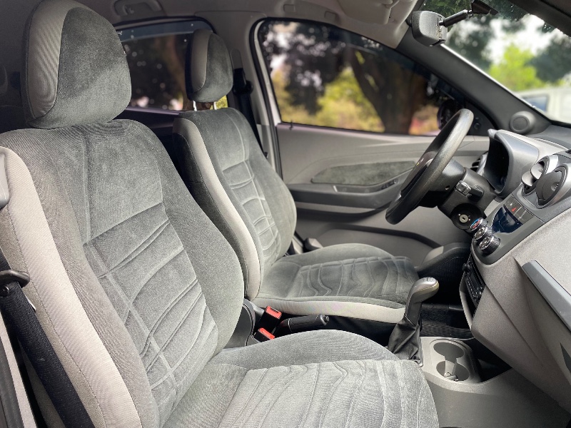 CHEVROLET AGILE LTZ 1.4 2013/2013 ESTAÇÃO DO CARRO ESTRELA / Carros no Vale
