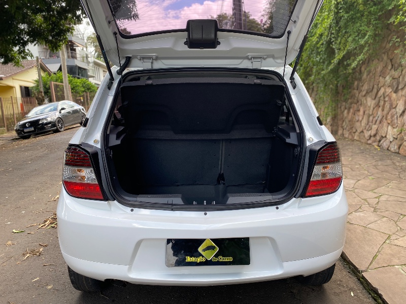 CHEVROLET AGILE LTZ 1.4 2013/2013 ESTAÇÃO DO CARRO ESTRELA / Carros no Vale