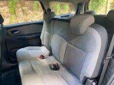 CHEVROLET SPIN LTZ 1.8 2015/2016 ESTAÇÃO DO CARRO ESTRELA / Carros no Vale