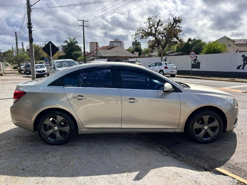 CHEVROLET CRUZE LT 1.8 16V FLEXPOWER 4P AUT. 2012/2012 LS MULTIMARCAS VENÂNCIO AIRES / Carros no Vale