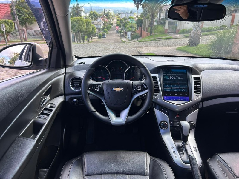 CHEVROLET CRUZE LT 1.8 16V FLEXPOWER 4P AUT. 2012/2012 LS MULTIMARCAS VENÂNCIO AIRES / Carros no Vale