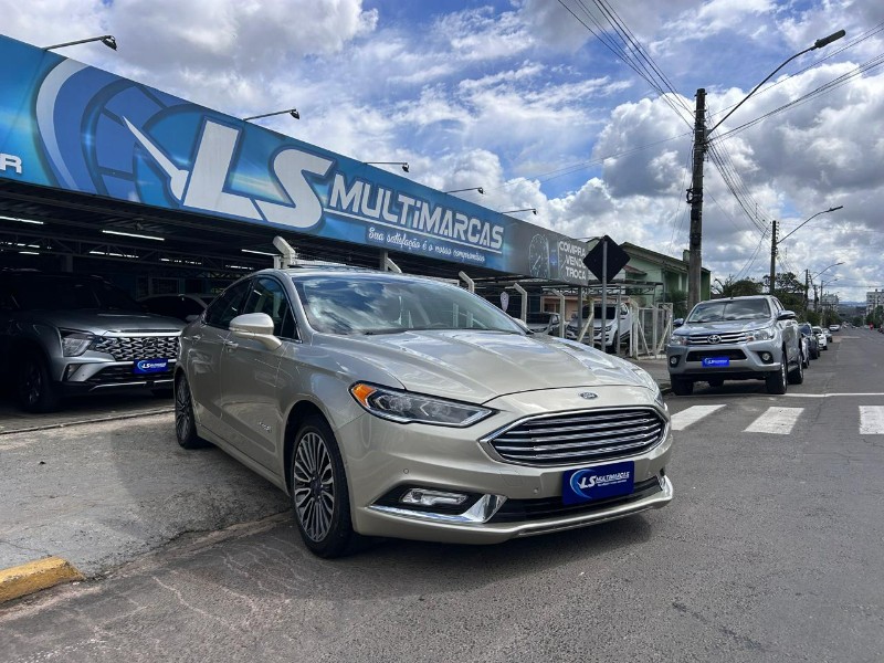 FORD FUSION TITANIUM HYBRID 2.0 2017/2017 LS MULTIMARCAS VENÂNCIO AIRES / Carros no Vale