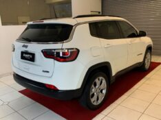 JEEP COMPASS 2.0 16V FLEX LONGITUDE AUTOMÁTICO 2021/2021 DUARTE VEÍCULOS PORTO ALEGRE / Carros no Vale