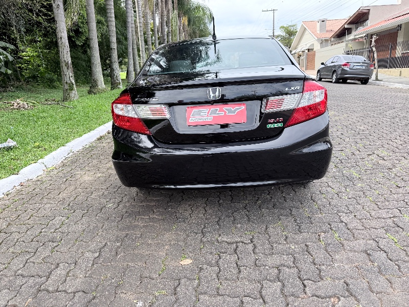 HONDA CIVIC 2.0 LXR 16V FLEX 4P AUTOMÁTICO 2014/2014 ELY AUTOMÓVEIS LAJEADO / Carros no Vale