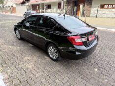 HONDA CIVIC 2.0 LXR 16V FLEX 4P AUTOMÁTICO 2014/2014 ELY AUTOMÓVEIS LAJEADO / Carros no Vale