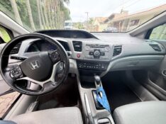 HONDA CIVIC 2.0 LXR 16V FLEX 4P AUTOMÁTICO 2014/2014 ELY AUTOMÓVEIS LAJEADO / Carros no Vale