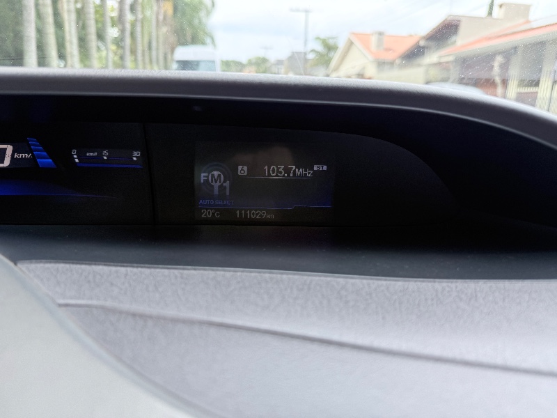 HONDA CIVIC 2.0 LXR 16V FLEX 4P AUTOMÁTICO 2014/2014 ELY AUTOMÓVEIS LAJEADO / Carros no Vale