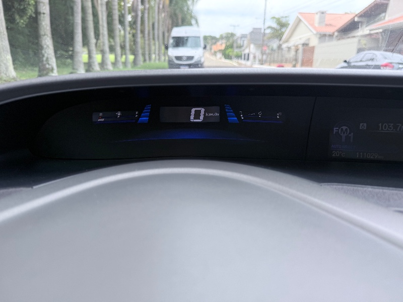 HONDA CIVIC 2.0 LXR 16V FLEX 4P AUTOMÁTICO 2014/2014 ELY AUTOMÓVEIS LAJEADO / Carros no Vale