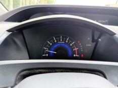 HONDA CIVIC 2.0 LXR 16V FLEX 4P AUTOMÁTICO 2014/2014 ELY AUTOMÓVEIS LAJEADO / Carros no Vale