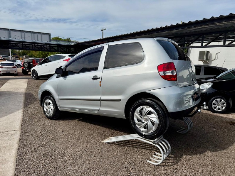 VOLKSWAGEN FOX 1.0 MI 8V TOTAL FLEX 2P 2007/2008 AR MULTIMARCAS VENÂNCIO AIRES / Carros no Vale
