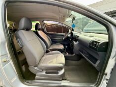 VOLKSWAGEN FOX 1.0 MI 8V TOTAL FLEX 2P 2007/2008 AR MULTIMARCAS VENÂNCIO AIRES / Carros no Vale