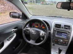 TOYOTA COROLLA 2.0 XRS 16V FLEX 4P AUTOMÁTICO 2014/2014 BOSCO AUTOMÓVEIS GUAPORÉ / Carros no Vale