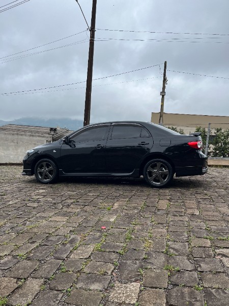 TOYOTA COROLLA 2.0 XRS 16V FLEX 4P AUTOMÁTICO 2014/2014 BOSCO AUTOMÓVEIS GUAPORÉ / Carros no Vale