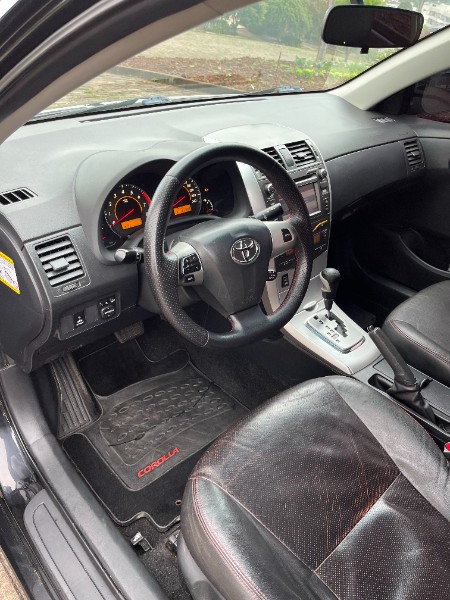 TOYOTA COROLLA 2.0 XRS 16V FLEX 4P AUTOMÁTICO 2014/2014 BOSCO AUTOMÓVEIS GUAPORÉ / Carros no Vale