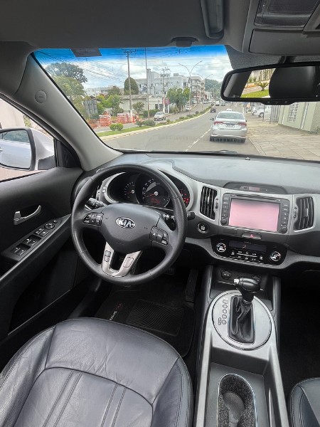 KIA SPORTAGE 2.0 EX 4X2 16V GASOLINA 4P AUTOMÁTICO 2015/2015 BOSCO AUTOMÓVEIS GUAPORÉ / Carros no Vale
