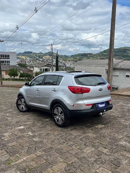 KIA SPORTAGE 2.0 EX 4X2 16V GASOLINA 4P AUTOMÁTICO 2015/2015 BOSCO AUTOMÓVEIS GUAPORÉ / Carros no Vale