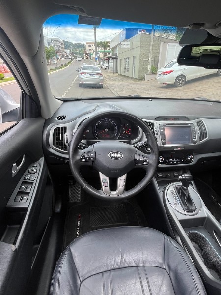 KIA SPORTAGE 2.0 EX 4X2 16V GASOLINA 4P AUTOMÁTICO 2015/2015 BOSCO AUTOMÓVEIS GUAPORÉ / Carros no Vale