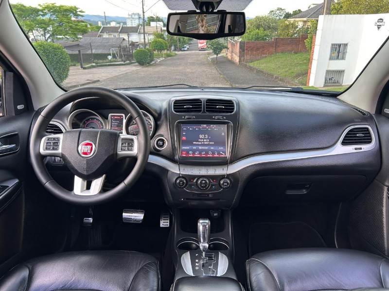FIAT FREEMONT EMOT./PRECISION 2.4 16V 5P AUT. 2014/2014 LS MULTIMARCAS VENÂNCIO AIRES / Carros no Vale