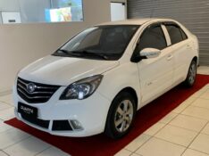 LIFAN 530 1.5 16V 2014/2015 DUARTE VEÍCULOS PORTO ALEGRE / Carros no Vale