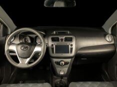 LIFAN 530 1.5 16V 2014/2015 DUARTE VEÍCULOS PORTO ALEGRE / Carros no Vale