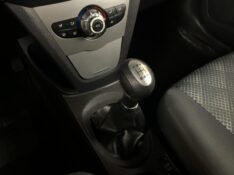 LIFAN 530 1.5 16V 2014/2015 DUARTE VEÍCULOS PORTO ALEGRE / Carros no Vale