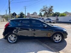 HYUNDAI I30 2.0 16V 145CV 5P AUT. 2012/2012 LS MULTIMARCAS VENÂNCIO AIRES / Carros no Vale