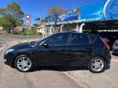 HYUNDAI I30 2.0 16V 145CV 5P AUT. 2012/2012 LS MULTIMARCAS VENÂNCIO AIRES / Carros no Vale