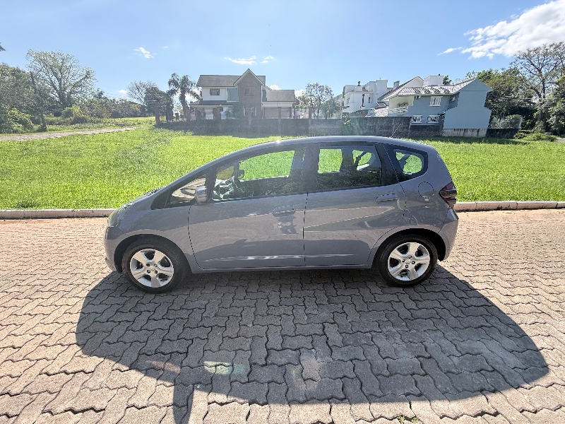 HONDA FIT LX 1.4/ 1.4 FLEX 8V/16V 5P MEC. 2009/2009 ELY AUTOMÓVEIS LAJEADO / Carros no Vale