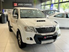 TOYOTA HILUX 3.0 SRV 4X4 CD 16V TURBO 2013/2013 JOÃO CARROS MULTIMARCAS GUAPORÉ / Carros no Vale