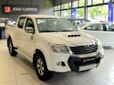 TOYOTA HILUX 3.0 SRV 4X4 CD 16V TURBO 2013/2013 JOÃO CARROS MULTIMARCAS GUAPORÉ / Carros no Vale