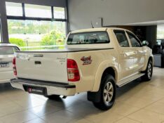 TOYOTA HILUX 3.0 SRV 4X4 CD 16V TURBO 2013/2013 JOÃO CARROS MULTIMARCAS GUAPORÉ / Carros no Vale