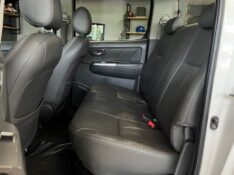 TOYOTA HILUX 3.0 SRV 4X4 CD 16V TURBO 2013/2013 JOÃO CARROS MULTIMARCAS GUAPORÉ / Carros no Vale