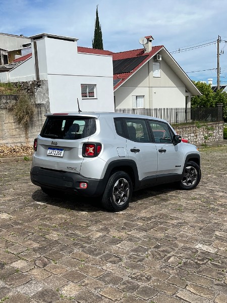JEEP RENEGADE 1.8 16V FLEX SPORT 4P AUTOMÁTICO 2016/2016 BOSCO AUTOMÓVEIS GUAPORÉ / Carros no Vale