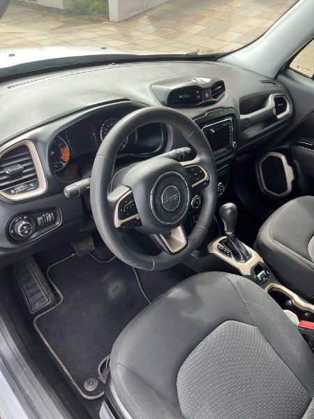 JEEP RENEGADE 1.8 16V FLEX SPORT 4P AUTOMÁTICO 2016/2016 BOSCO AUTOMÓVEIS GUAPORÉ / Carros no Vale
