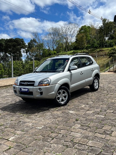 HYUNDAI TUCSON 2.0 GLS FLEX 4P AUT 2012/2012 BOSCO AUTOMÓVEIS GUAPORÉ / Carros no Vale