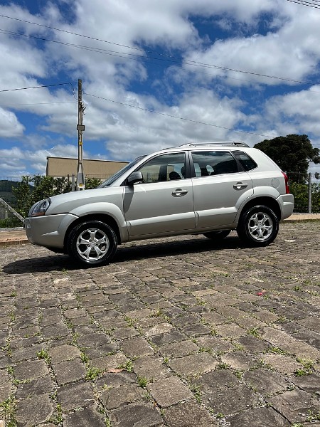 HYUNDAI TUCSON 2.0 GLS FLEX 4P AUT 2012/2012 BOSCO AUTOMÓVEIS GUAPORÉ / Carros no Vale