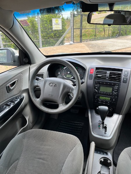 HYUNDAI TUCSON 2.0 GLS FLEX 4P AUT 2012/2012 BOSCO AUTOMÓVEIS GUAPORÉ / Carros no Vale