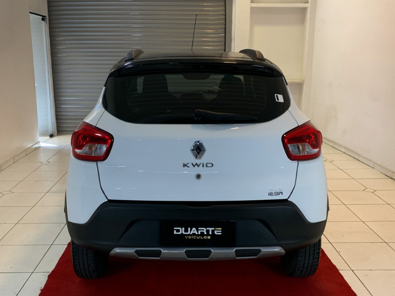 RENAULT KWID 1.0 12V OUTSIDER 2021/2022 DUARTE VEÍCULOS PORTO ALEGRE / Carros no Vale