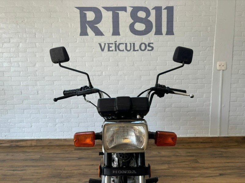 HONDA MOTOS CG 125 /1988 RT 811 VEÍCULOS ARROIO DO MEIO / Carros no Vale